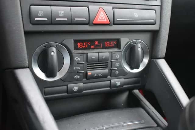Audi A3 (2008) thumbnail 22