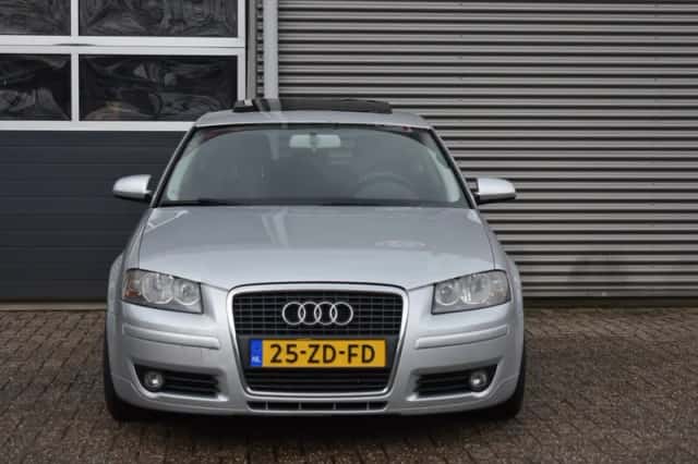 Audi A3 (2008) thumbnail 5