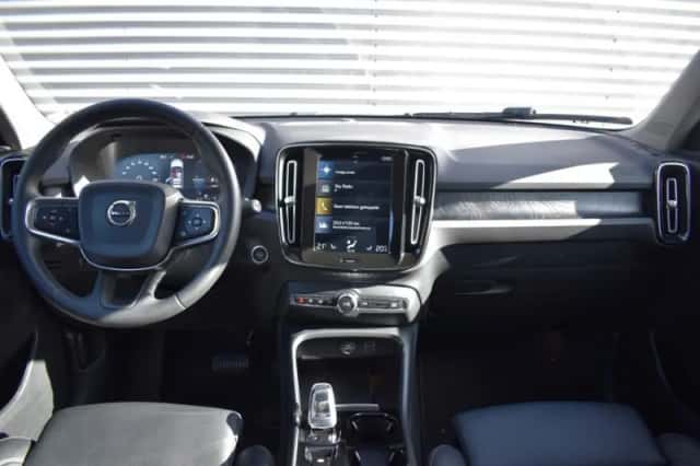 Volvo XC40 (2023) thumbnail 26