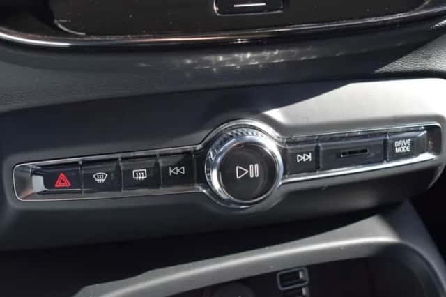 Volvo XC40 (2023) thumbnail 31