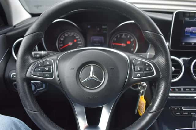Mercedes-Benz C-Klasse (2017) thumbnail 23