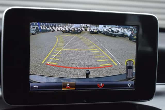 Mercedes-Benz C-Klasse (2017) thumbnail 31