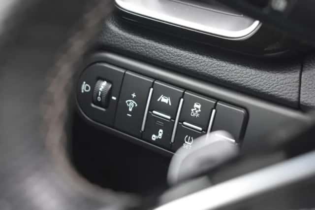 Kia PRO CEED (2023) thumbnail 16