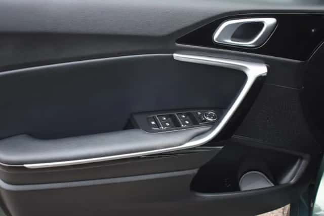 Kia PRO CEED (2023) thumbnail 10