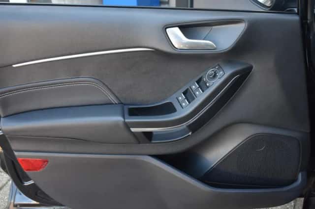 Ford Fiesta (2021) thumbnail 14