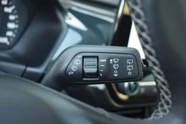 Ford Fiesta (2021) thumbnail 25