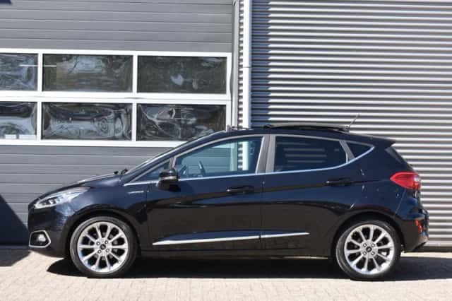 Ford Fiesta (2021) thumbnail 4