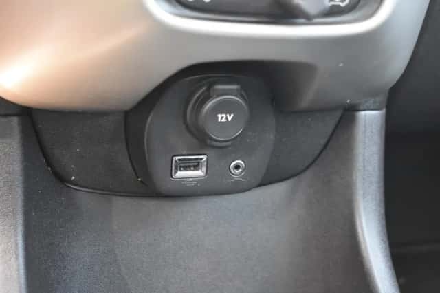 Toyota Aygo (2015) thumbnail 27