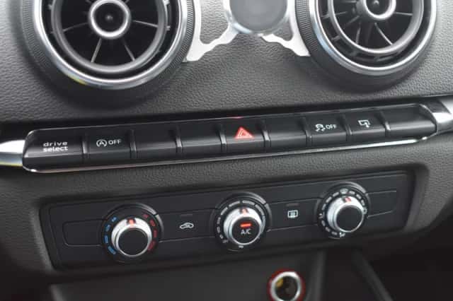 Audi A3 (2014) thumbnail 27