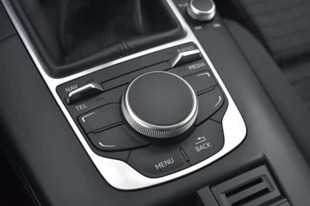 Audi A3 (2014) thumbnail 29