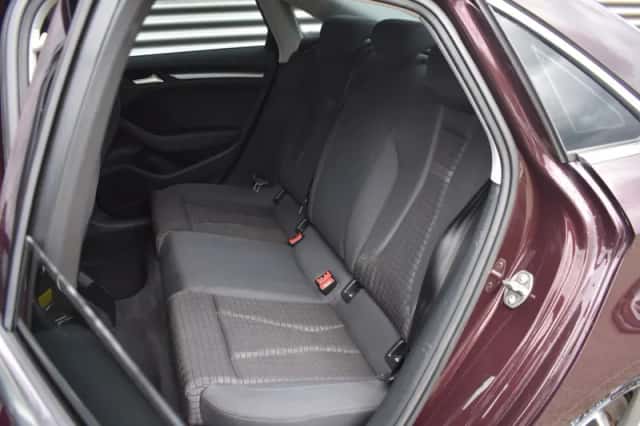 Audi A3 (2014) thumbnail 4