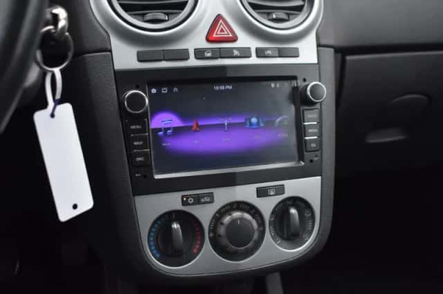 Opel Corsa (2012) thumbnail 23
