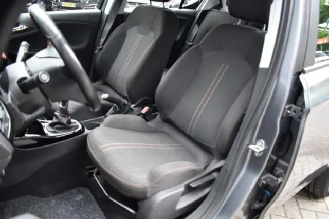 Opel Corsa (2017) thumbnail 13