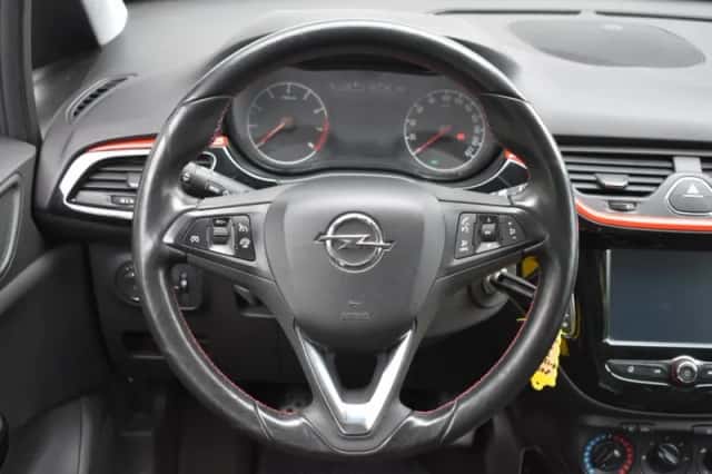 Opel Corsa (2017) thumbnail 18
