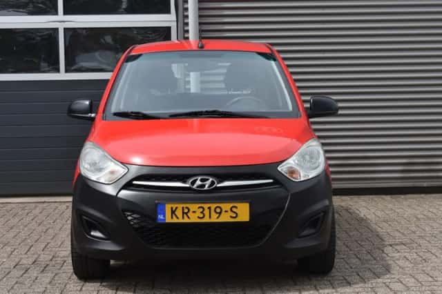 Hyundai i10 (2011) thumbnail 3