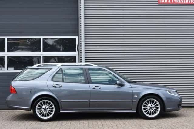 Saab 9-5 (2008) thumbnail 4