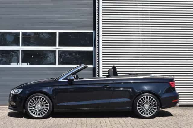 Audi CABRIOLET (2014) thumbnail 2