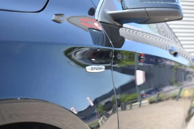 Mercedes-Benz CLA-Klasse (2015) thumbnail 3