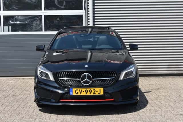 Mercedes-Benz CLA-Klasse (2015) thumbnail 5