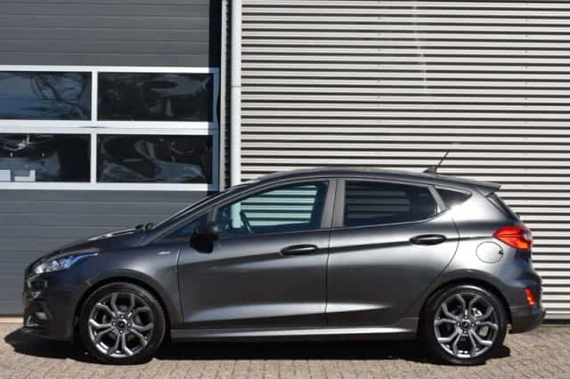 Ford Fiesta (2019) thumbnail 2