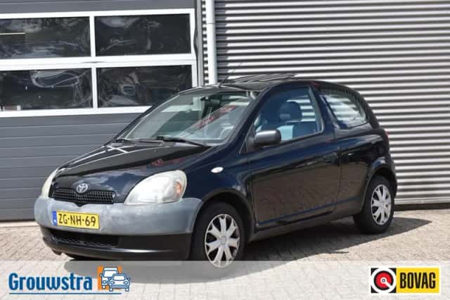 Toyota Yaris (1999) thumbnail 1