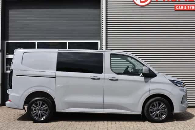Ford Transit Custom (2025) thumbnail 5