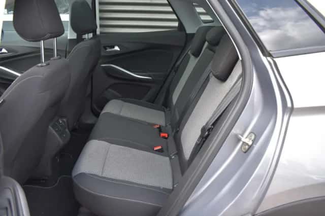 Opel Grandland X (2018) thumbnail 4