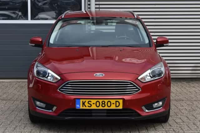 Ford Focus (2016) thumbnail 6