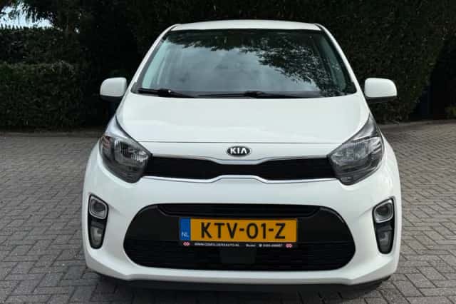 Kia Picanto (2021) thumbnail 2
