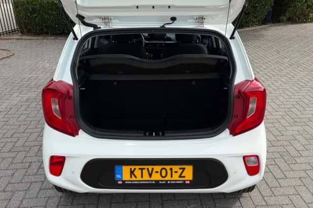 Kia Picanto (2021) thumbnail 5