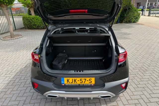 Kia Stonic (2022) thumbnail 6