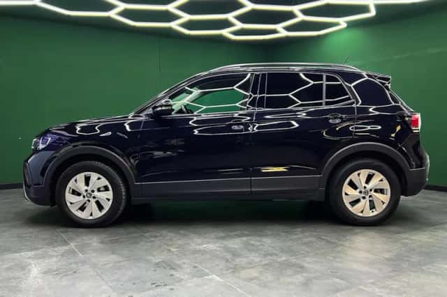 Volkswagen T-Cross (2024) thumbnail 4