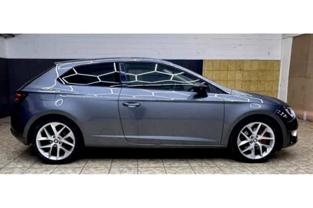 SEAT Leon (2014) thumbnail 2