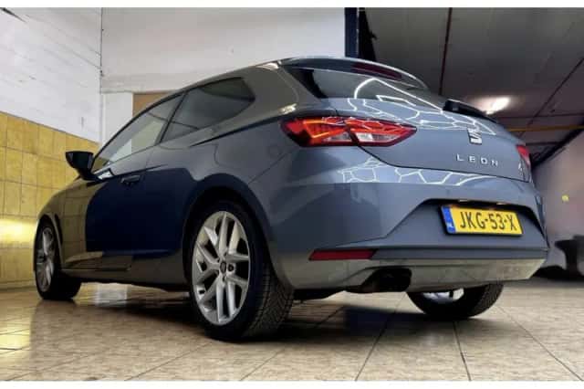 SEAT Leon (2014) thumbnail 5