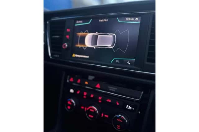 SEAT Leon (2019) thumbnail 6