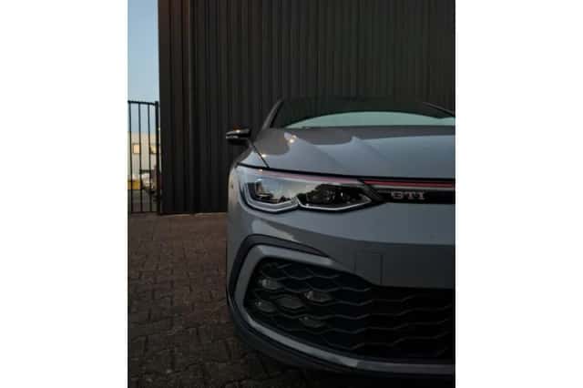 Volkswagen Golf (2021) thumbnail 4