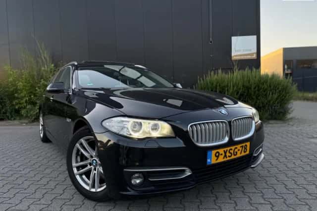 BMW 5-Serie (2013) thumbnail 1