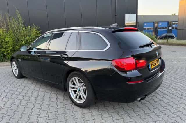 BMW 5-Serie (2013) thumbnail 6