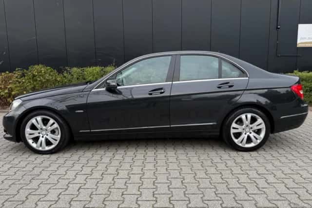 Mercedes-Benz C-Klasse (2012) thumbnail 4