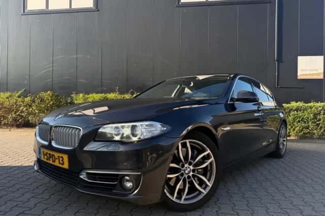 BMW 5-Serie (2013) thumbnail 2