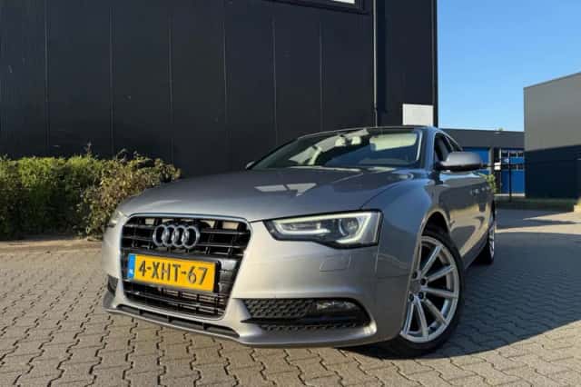 Audi A5 (2014) thumbnail 2