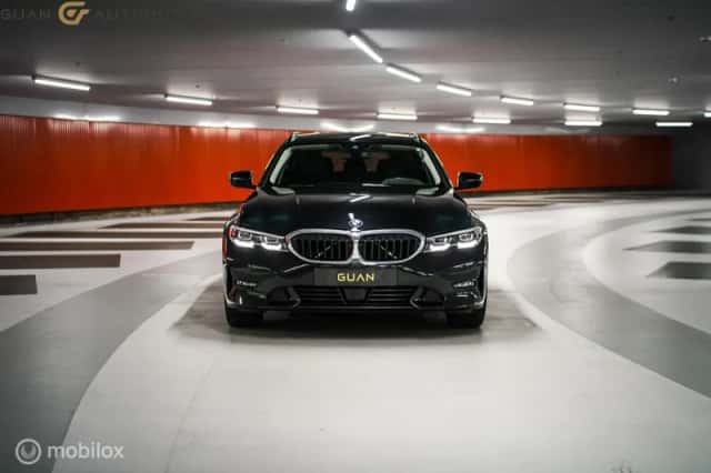 BMW 3-Serie (2021) thumbnail 3