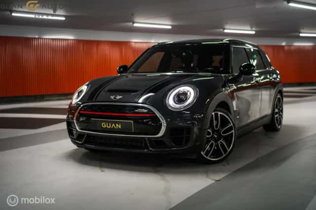 MINI Clubman (2017) thumbnail 1