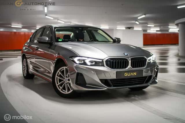 BMW 3-Serie (2024) thumbnail 2