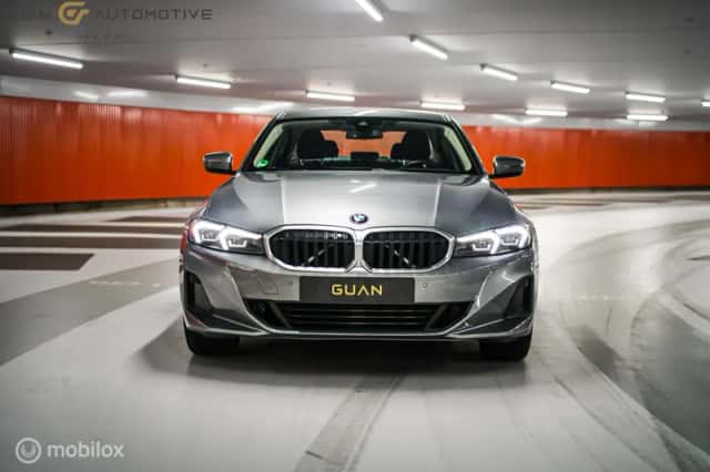 BMW 3-Serie (2024) thumbnail 3