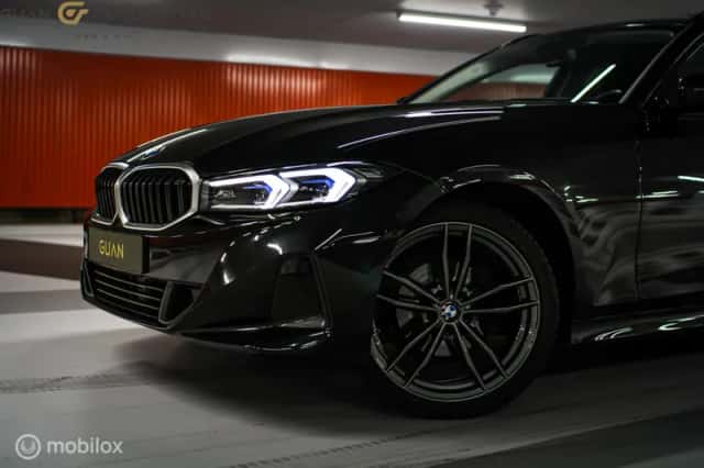 BMW 3-Serie (2024) thumbnail 6