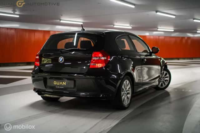 BMW 1-Serie (2011) thumbnail 6