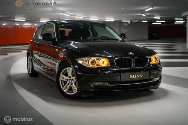 BMW 1-Serie (2011) thumbnail 2