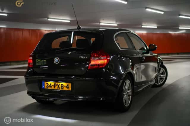 BMW 1-Serie (2011) thumbnail 6
