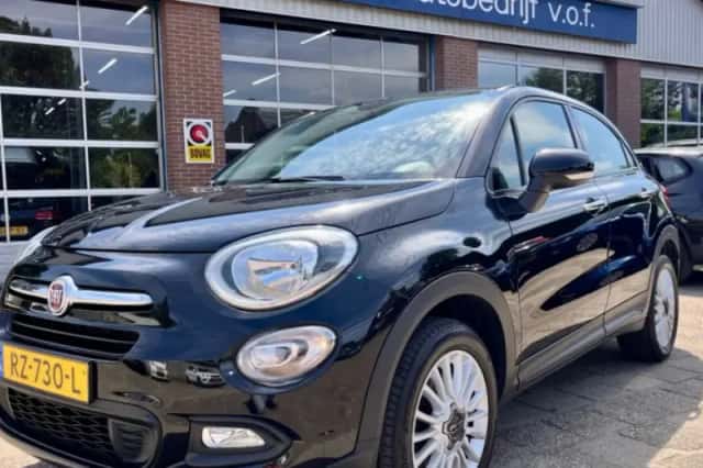 Fiat 500X (2018) thumbnail 1